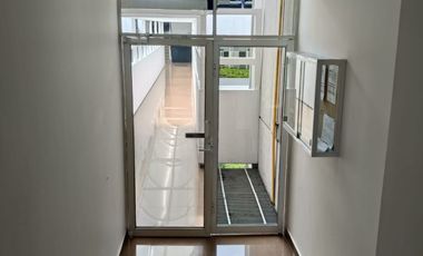 Hermoso departamento en residencial torres burgos.