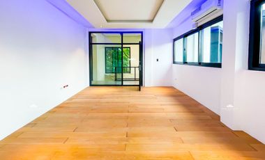 House and Lot For Sale in Marcelo Green Village Ph 5 at Parañaque City