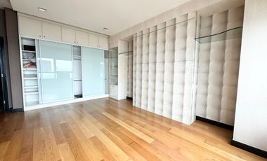 🔆 Rare 3BR Unit for sale with 2 parking slots - The Residences at Greenbelt