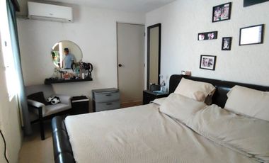 Casa de 3 recámaras en Fracc. Paseos del Campestre. Alberca y control de acceso 24 hrs