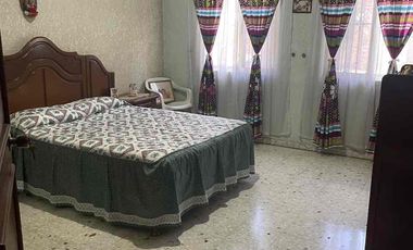 Hermosa y amplia casa en venta en Lomas de Españita, Irapuato.