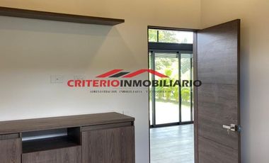 HERMOSA CASA FINCA PARA ARRIENDO EN MARINILLA