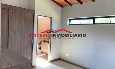 HERMOSA CASA FINCA PARA ARRIENDO EN MARINILLA