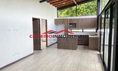 HERMOSA CASA FINCA PARA ARRIENDO EN MARINILLA