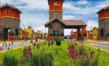 CASA EN REMATE BANCARIO EN REAL MADEIRA, PACHUCA HIDALGO, C.P. 42082