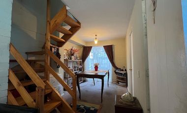 Se vende excelente casa, sector Los Pinos, Quilpué, a 20 minutos de Viña