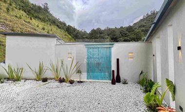 Casa campestre en Urbanización cerrada El Retiro