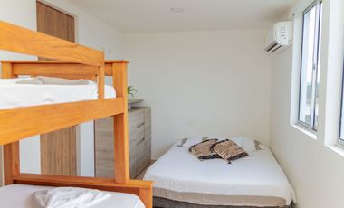 Vendo Apto amoblado En Mar Caribe, Quinto piso, Con ascensor