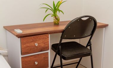 Vendo Apto amoblado En Mar Caribe, Quinto piso, Con ascensor