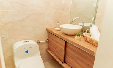 Vendo Apto amoblado En Mar Caribe, Quinto piso, Con ascensor