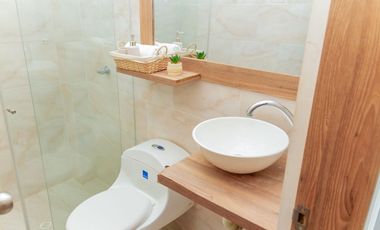 Vendo Apto amoblado En Mar Caribe, Quinto piso, Con ascensor