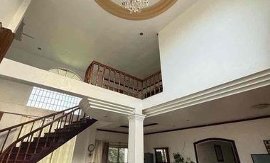 TITLED HOUSE AND LOT WITH BIG VACANT SPACE