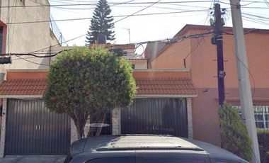 CASA DE RECUPERACIÓN BANCARIA EN CALLE PASEO DE SICILIA, COL LOMAS ESTRELLA, ALCALDIA IZTAPALAPA. ¡NO SE ACEPTAN CRÉDITOS!