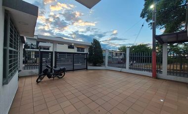 SE VENDE CASA DE UN PISO ENREJADA, SECTOR ORIENTE DE NEIVA, URBANIZACIÓN BUGANVILES