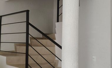 Casa de 3 Habitaciones en Venta o Renta Ubicada en el Fraccionamiento Real de Segovia en Huejotzingo, Puebla