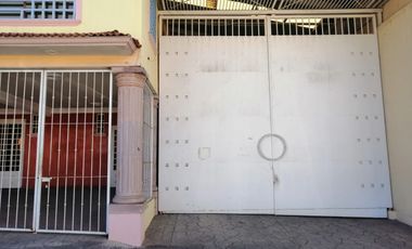 BODEGA EN RENTA SALIDA SALAMANCA, LOS ANGELES  600M2