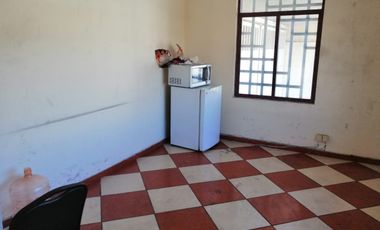 BODEGA EN RENTA SALIDA SALAMANCA, LOS ANGELES  600M2