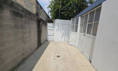 Casa de un piso en Venta , Ciudad Satélite, Naucalpan de Juárez, Edo de México