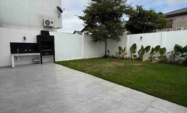 EN VENTA LINDA CASA EN CIUDAD CELESTE - ESTRIBOR