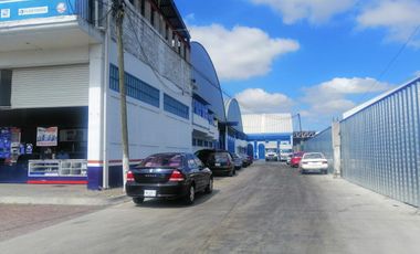 BODEGA EN RENTA SALIDA SALAMANCA LOS ANGELES, 1600 M2