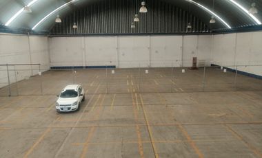 BODEGA EN RENTA SALIDA SALAMANCA LOS ANGELES, 1600 M2