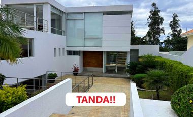 LINDA CASA DE VENTA EN TANDA – NAYÓN!!
