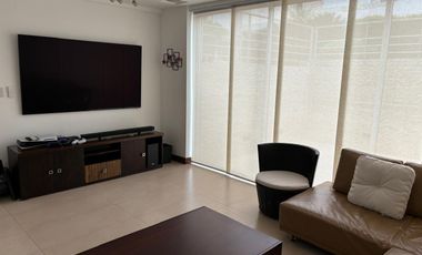 LINDA CASA DE VENTA EN TANDA – NAYÓN!!