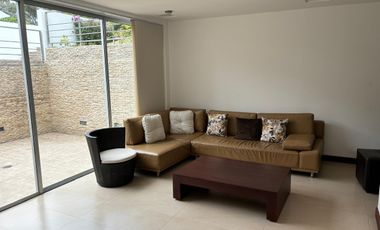 LINDA CASA DE VENTA EN TANDA – NAYÓN!!