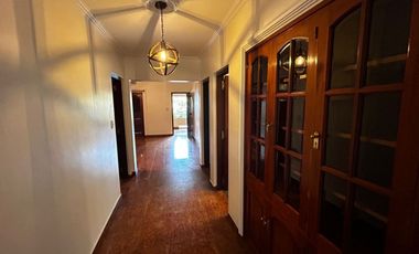 EN VENTA CASA CENTRICA