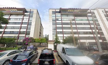 Departamento en Venta en Colonia del Valle, cerca de Avenidas principales.