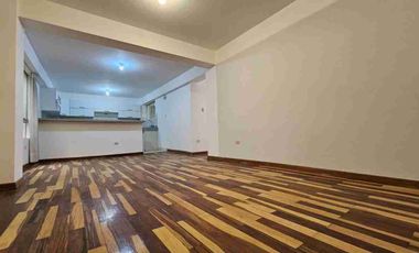 SE VENDE DEPARTAMENTO URB SANTA MONICA CUSCO