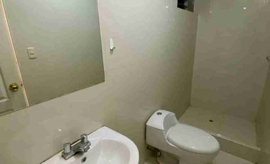 SE VENDE DEPARTAMENTO URB SANTA MONICA CUSCO