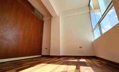 SE VENDE DEPARTAMENTO URB SANTA MONICA CUSCO