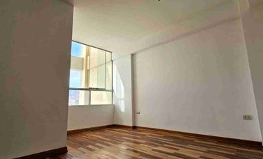 SE VENDE DEPARTAMENTO URB SANTA MONICA CUSCO