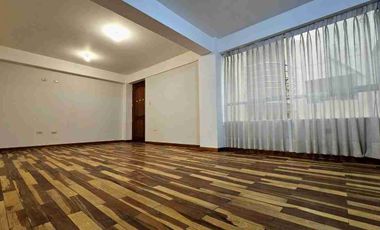 SE VENDE DEPARTAMENTO URB SANTA MONICA CUSCO