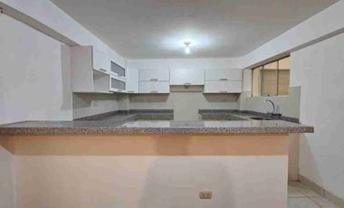 SE VENDE DEPARTAMENTO URB SANTA MONICA CUSCO