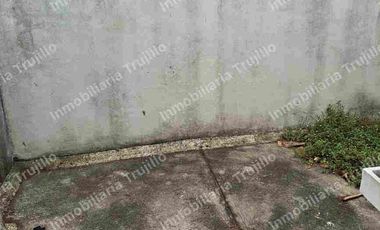 VENDO CASA EN LAGOS DE PUENTE MORENO.