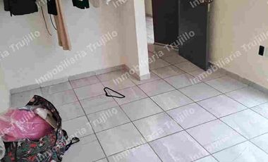 VENDO CASA EN LAGOS DE PUENTE MORENO.