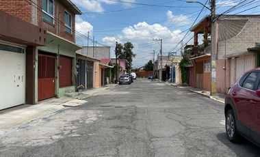 VENDO CASA EN VILLA DE LAS FLORES COACALCO