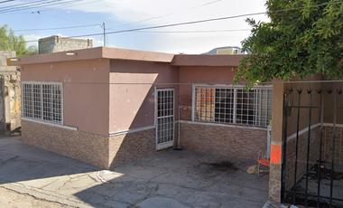Casa en calle San Marcos, col. La Merced, Torreón, Coahuila