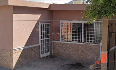 Casa en calle San Marcos, col. La Merced, Torreón, Coahuila