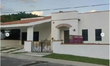 *HERMOSA CASA LOMAS DE COCOYOC, FRAMBOYAN  EN REMATE BANCARIO*