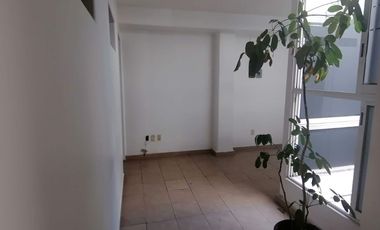 En RENTA oficina de 38 mts. en Cuernavaca, Morelos.