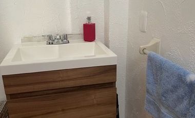 En RENTA oficina de 38 mts. en Cuernavaca, Morelos.