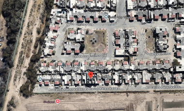 Casa en Av. Carlos Pérez Valdez, col. Joyas del Desierto, Torreón, Coahuila