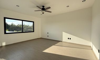 CASA EN VENTA EN FRACCIONAMIENTO LOMAS DE COCOYOC, MORELOS