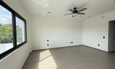 CASA EN VENTA EN FRACCIONAMIENTO LOMAS DE COCOYOC, MORELOS