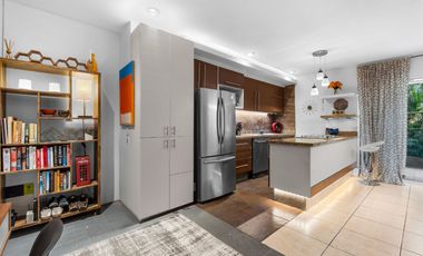 Contemporary 1-Bed, 1-Bath with Garden View & Amenities