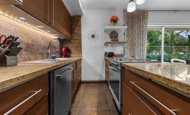 Contemporary 1-Bed, 1-Bath with Garden View & Amenities