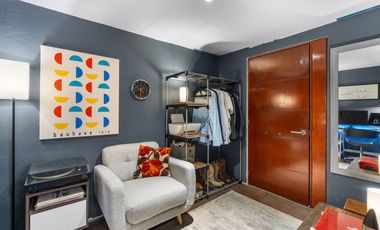 Contemporary 1-Bed, 1-Bath with Garden View & Amenities